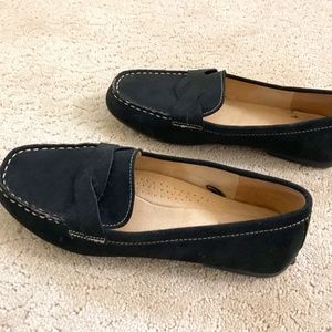 ST. John’s Bay flats